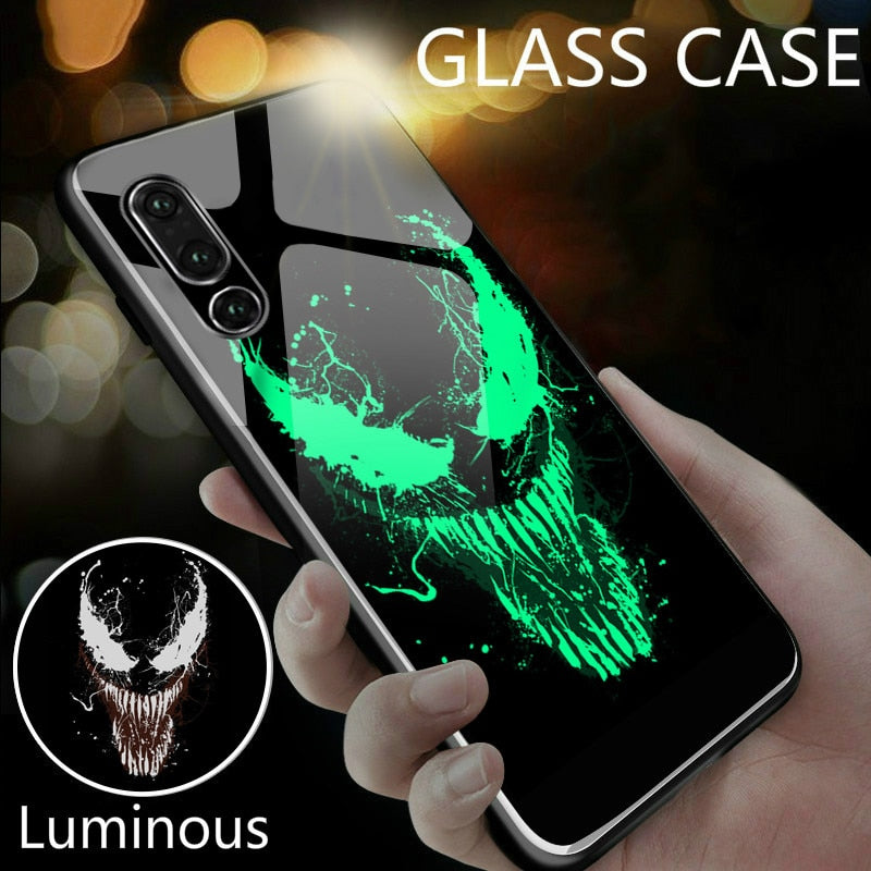 Coque Marvel Venom Deadpool Luminous Glass Phone Case For Huawei P30 P20 Pro Lite P10 Plus Luxury Iron Man Batman Cover Funda